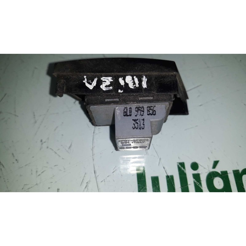 Recambio de mando elevalunas trasero derecho para seat cordoba berlina (6l2) fresh referencia OEM IAM 6L0959856  