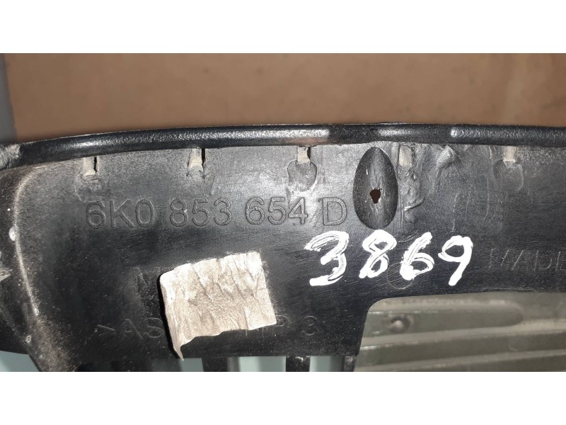 Recambio de rejilla delantera para seat ibiza (6k1) select referencia OEM IAM 6K0853654D 6K0853679A 