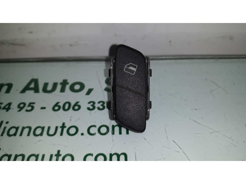 Recambio de mando elevalunas trasero derecho para volkswagen polo (9n3) united referencia OEM IAM 6Q0959856  