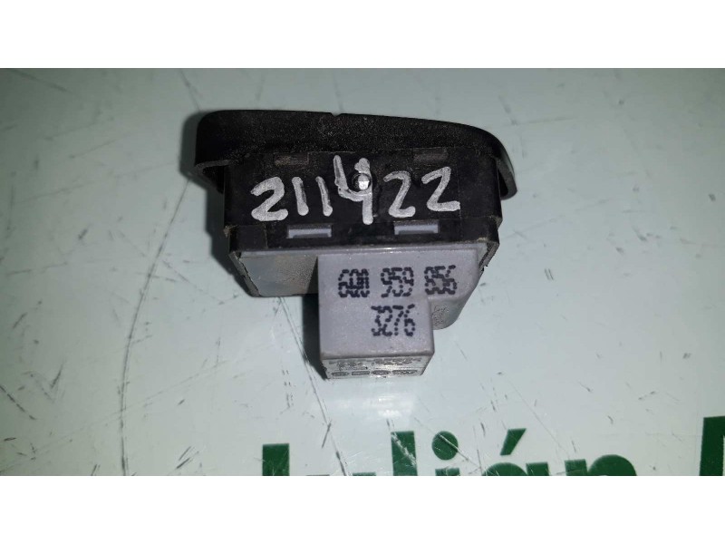 Recambio de mando elevalunas trasero derecho para volkswagen polo (9n3) united referencia OEM IAM 6Q0959856  