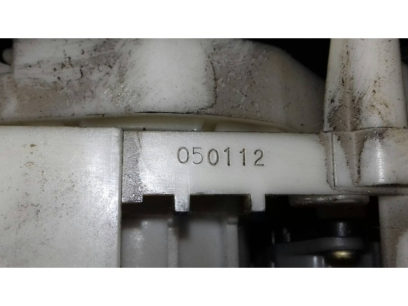 Recambio de mando luces para kia carnival ii 2.9 cdri ex referencia OEM IAM 050112  