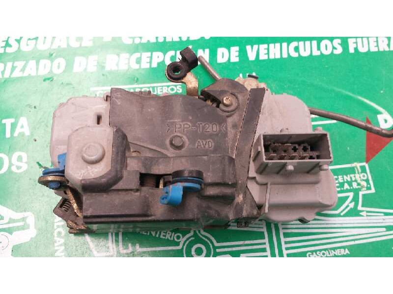 Recambio de cerradura puerta delantera derecha para citroen berlingo 1.9 600 d furg. referencia OEM IAM 4+2PINES 4+2 PINES GRIS