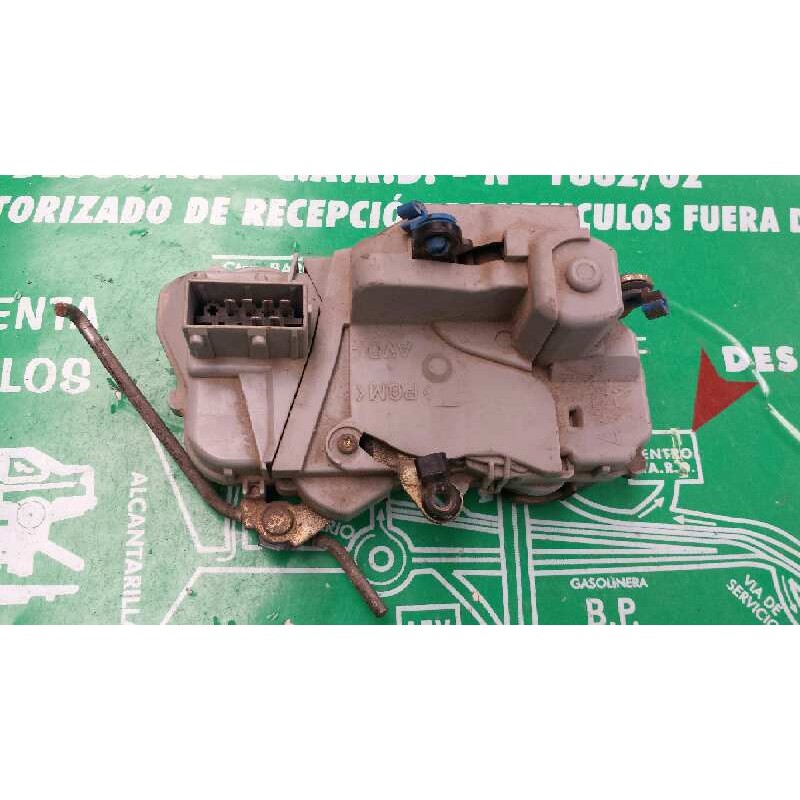 Recambio de cerradura puerta delantera derecha para citroen berlingo 1.9 d sx familiar referencia OEM IAM 4+2PINES 4+2 PINES GRI