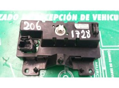Recambio de pantalla multifuncion para peugeot 206 berlina x-line referencia OEM IAM 96250976R 02432219901  2