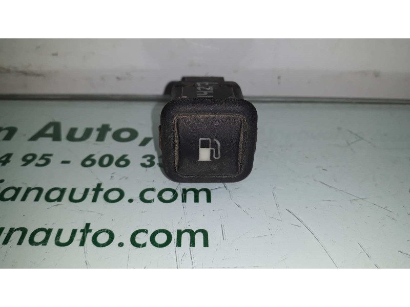 Recambio de interruptor para volkswagen golf iv berlina (1j1) conceptline referencia OEM IAM 3B0959833A  APERTURA TAPA COMBUSTIB