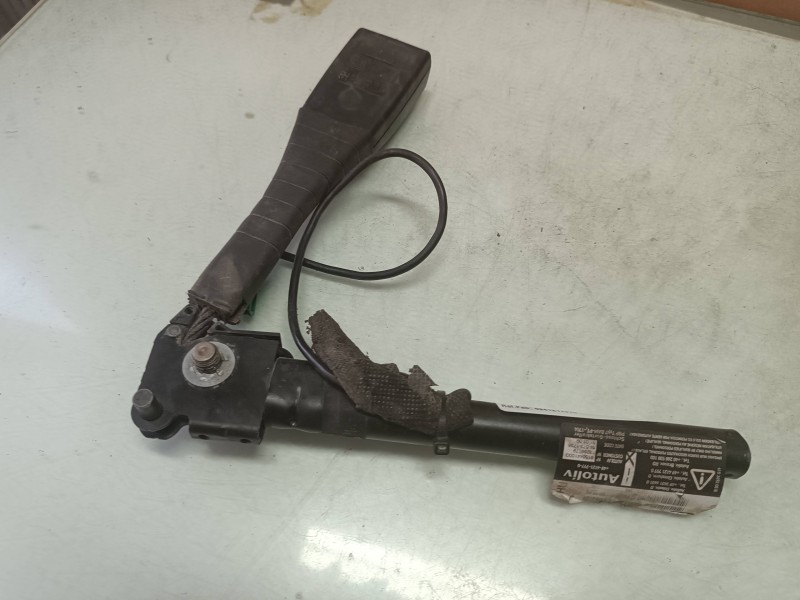 Recambio de pretensor airbag derecho para opel corsa d referencia OEM IAM 4941217970 616046600 GM