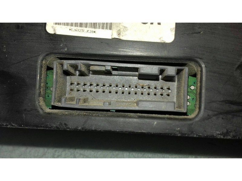 Recambio de cuadro instrumentos para ford fiesta (cbk) ambiente referencia OEM IAM 4S6F10841A 44ZNMZU253 