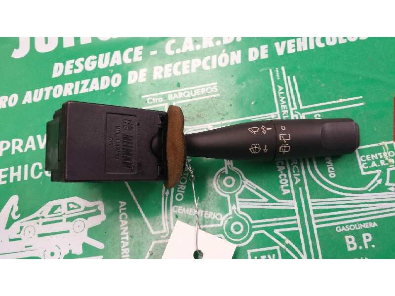 Recambio de mando limpia para peugeot 206 berlina xr referencia OEM IAM 96049597ZL 61580003 NEIMAN