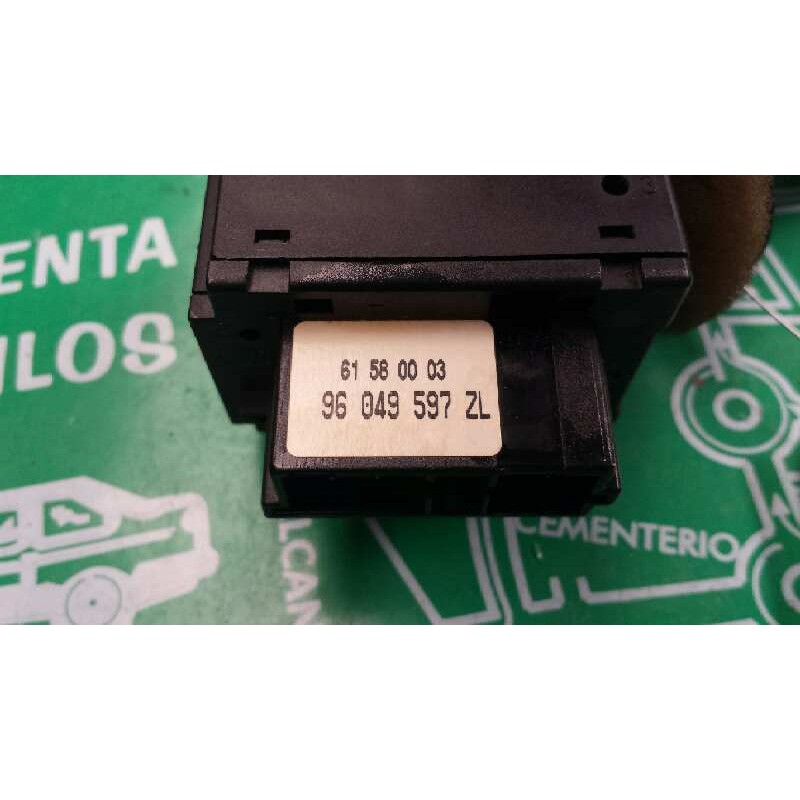Recambio de mando limpia para peugeot 206 berlina xr referencia OEM IAM 96049597ZL 61580003 NEIMAN