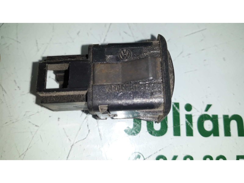 Recambio de interruptor para volkswagen golf iv berlina (1j1) conceptline referencia OEM IAM 3B0959833A  APERTURA TAPA COMBUSTIB