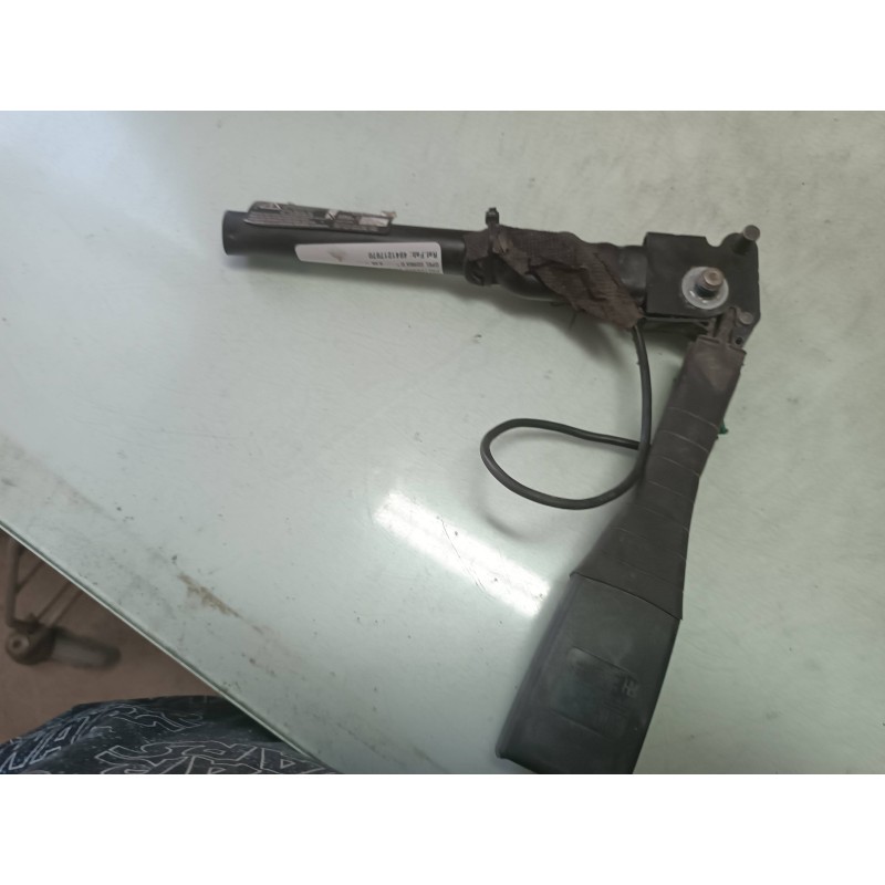 Recambio de pretensor airbag derecho para opel corsa d referencia OEM IAM 4941217970 616046600 GM