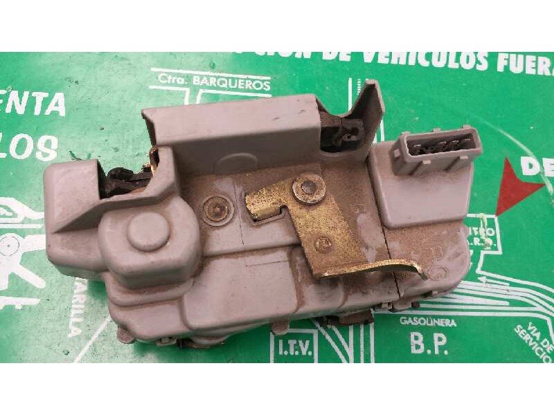 Recambio de cerradura puerta trasera izquierda para citroen saxo referencia OEM IAM 3+1PINES 3+1 PINES GRIS