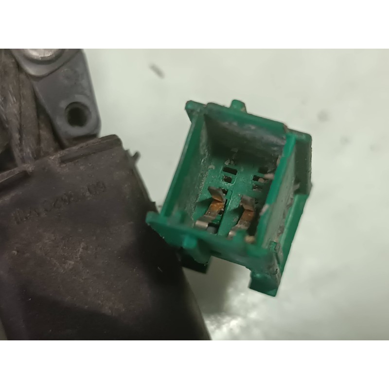 Recambio de pretensor airbag derecho para opel corsa d referencia OEM IAM 4941217970 616046600 GM