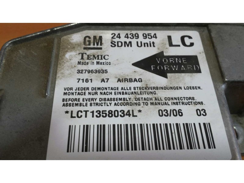 Recambio de centralita airbag para opel corsa c essentia referencia OEM IAM 24439954 LCT1358034L TEMIC