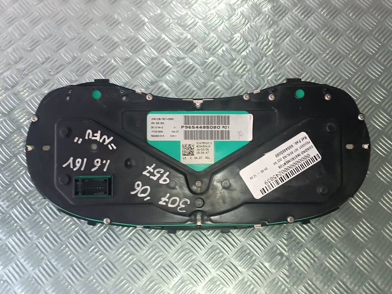 Recambio de cuadro instrumentos para peugeot 307 berlina (s2) xs referencia OEM IAM 9654485080 216775064 JOHNSON CONTROLS