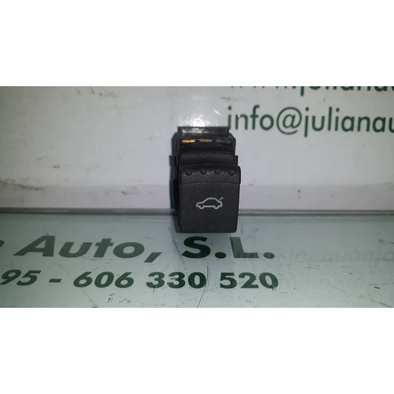 Recambio de interruptor para volkswagen passat berlina (3b3) advance referencia OEM IAM 1J0959831A  APERTURA MALETERO