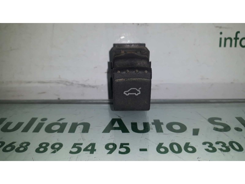 Recambio de interruptor para volkswagen passat berlina (3b3) comfortline referencia OEM IAM 1J0959831A  APERTURA MALETERO