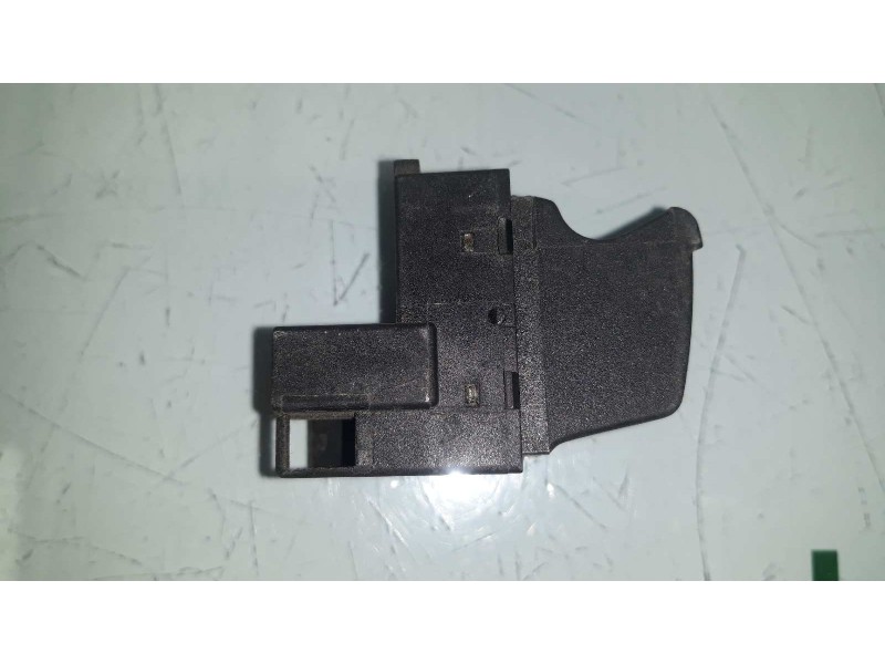 Recambio de interruptor para volkswagen passat berlina (3b3) comfortline referencia OEM IAM 1J0959831A  APERTURA MALETERO