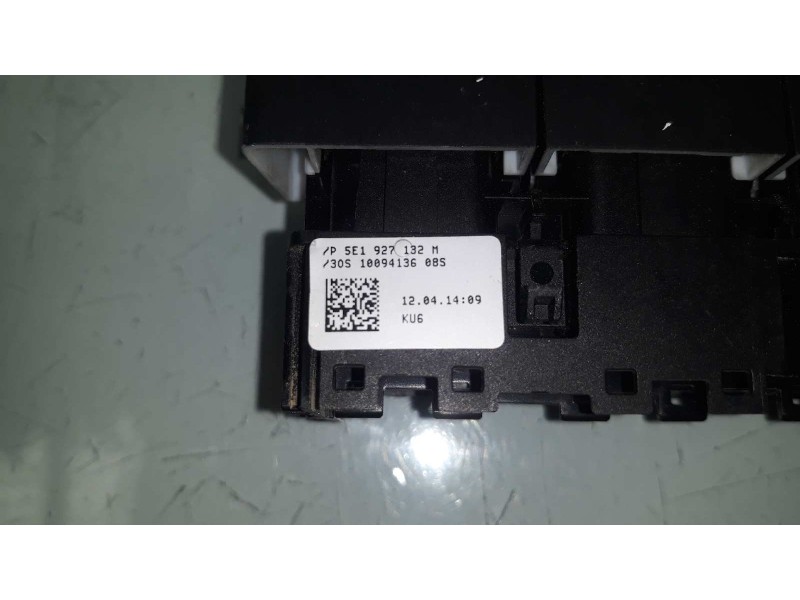 Recambio de interruptor para skoda octavia lim. (5e3) ambition referencia OEM IAM 5E1927132M  CIERRE CENTRALIZADO
