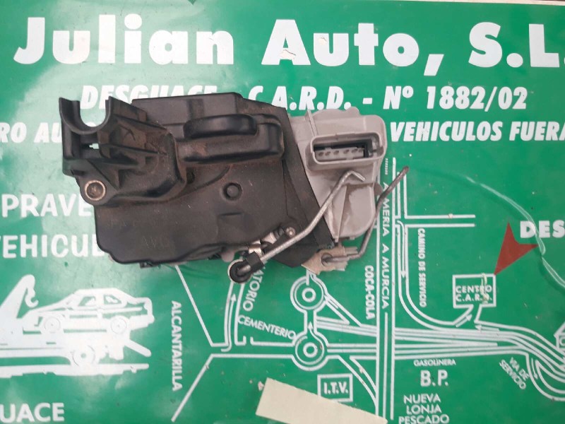 Recambio de cerradura puerta delantera izquierda para peugeot 307 (s1) xn referencia OEM IAM 6PINES 6 PINES GRIS