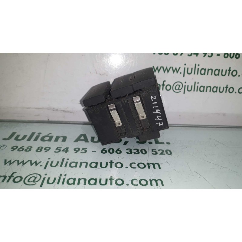 Recambio de interruptor para audi a6 berlina (4f2) 2.7 tdi referencia OEM IAM 4F0927123  CHECK CONTROL CRUCERO