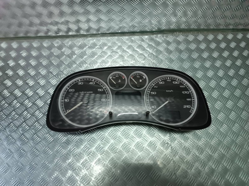 Recambio de cuadro instrumentos para peugeot 307 (s1) xn referencia OEM IAM 9645768480 216518625 SAGEM