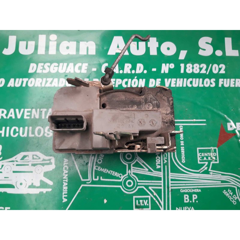 Recambio de cerradura puerta delantera izquierda para citroen xsara berlina 1.6 16v satisfaction referencia OEM IAM 6PINES 6 PIN