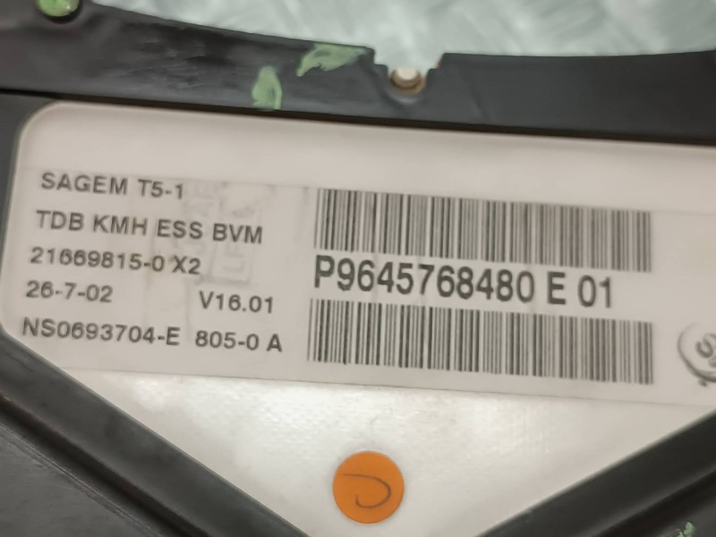 Recambio de cuadro instrumentos para peugeot 307 (s1) xn referencia OEM IAM 9645768480 216518625 SAGEM