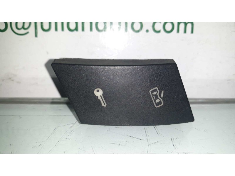 Recambio de interruptor para seat ibiza (6l1) stella referencia OEM IAM 6L1962125  CIERRE CENTRALIZADO