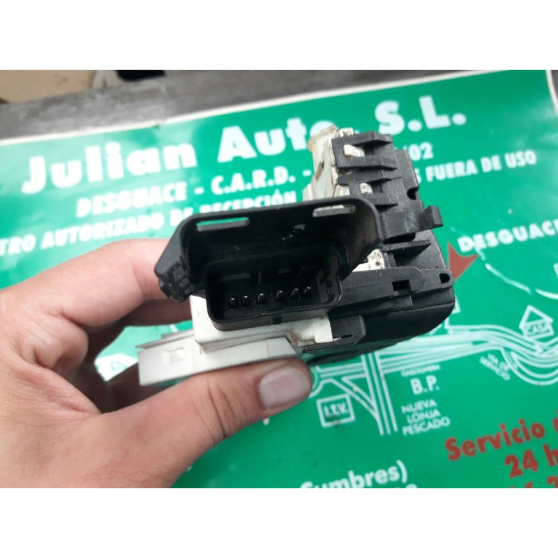 Recambio de cerradura puerta trasera izquierda para peugeot 308 sw confort referencia OEM IAM 567148 A01514 22012