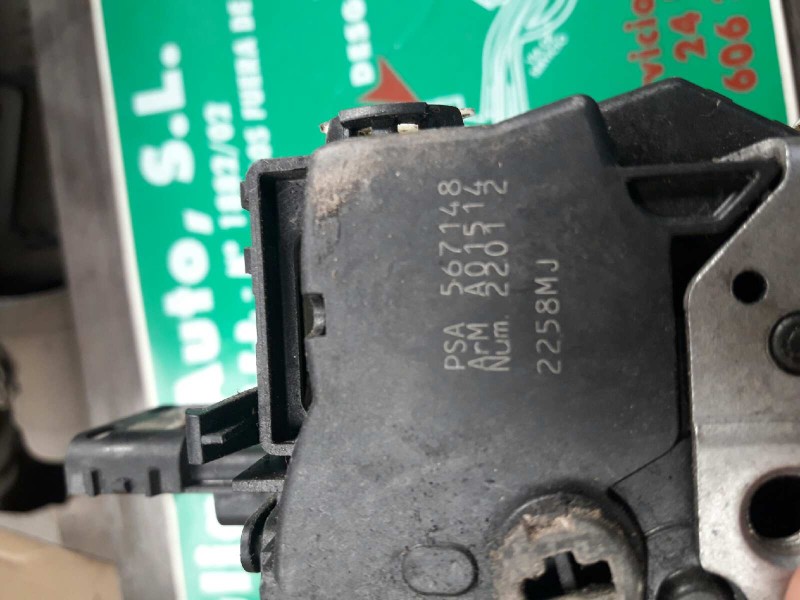 Recambio de cerradura puerta trasera izquierda para peugeot 308 sw confort referencia OEM IAM 567148 A01514 22012