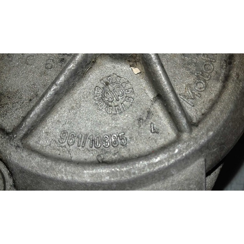 Recambio de depresor freno / bomba vacio para bmw serie 5 berlina (e34) 525td referencia OEM IAM 2246126 961110885 