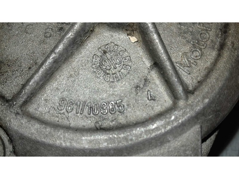 Recambio de depresor freno / bomba vacio para bmw serie 5 berlina (e34) 525td referencia OEM IAM 2246126 961110885 