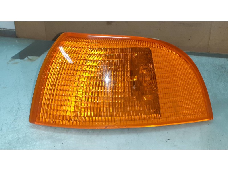 Recambio de piloto delantero izquierdo para fiat punto berl. (176) 55 s referencia OEM IAM 7732480  7732119