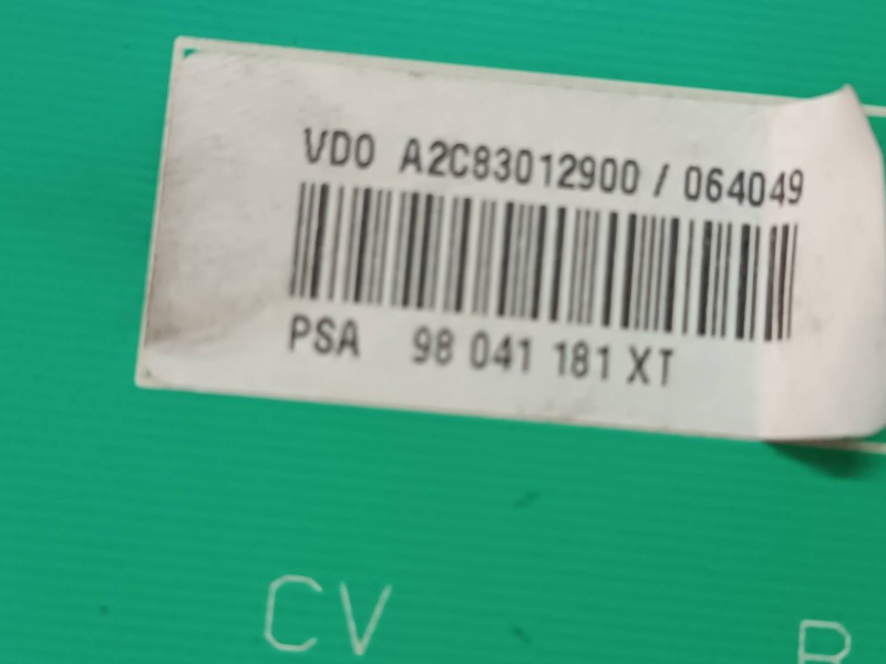 Recambio de cuadro instrumentos para citroen c3 business referencia OEM IAM 98041181XT A2C53385740 VDO