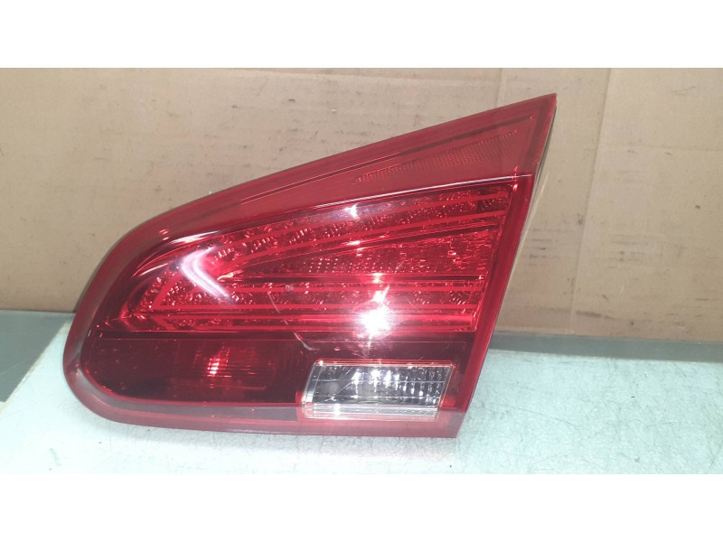 Recambio de piloto trasero derecho interior para kia cee´d drive referencia OEM IAM 92404A20  