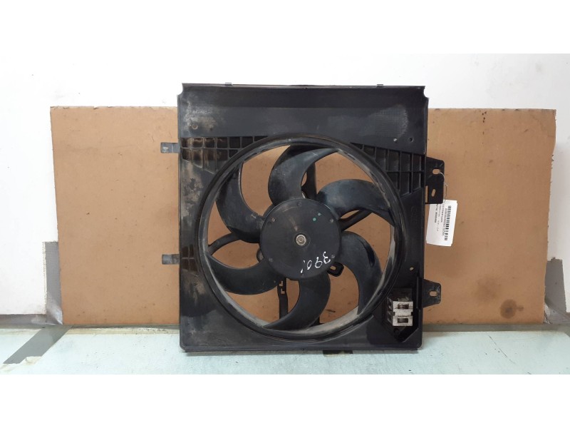 Recambio de electroventilador para citroen c2 furio referencia OEM IAM 9653804080 9653962680 GATE