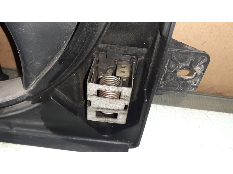 Recambio de electroventilador para citroen c2 furio referencia OEM IAM 9653804080 9653962680 GATE