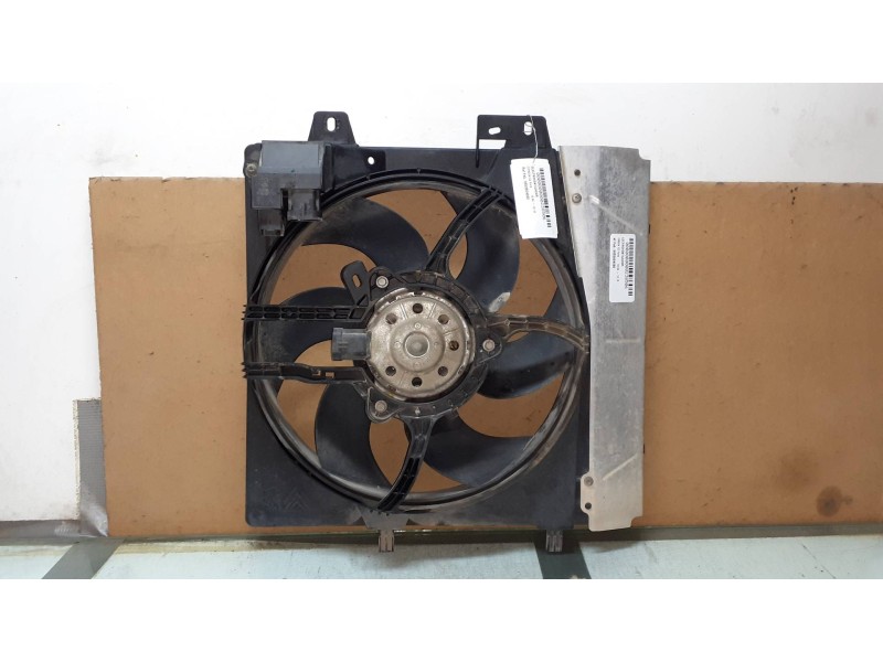 Recambio de electroventilador para citroen c2 furio referencia OEM IAM 9653804080 9653962680 GATE