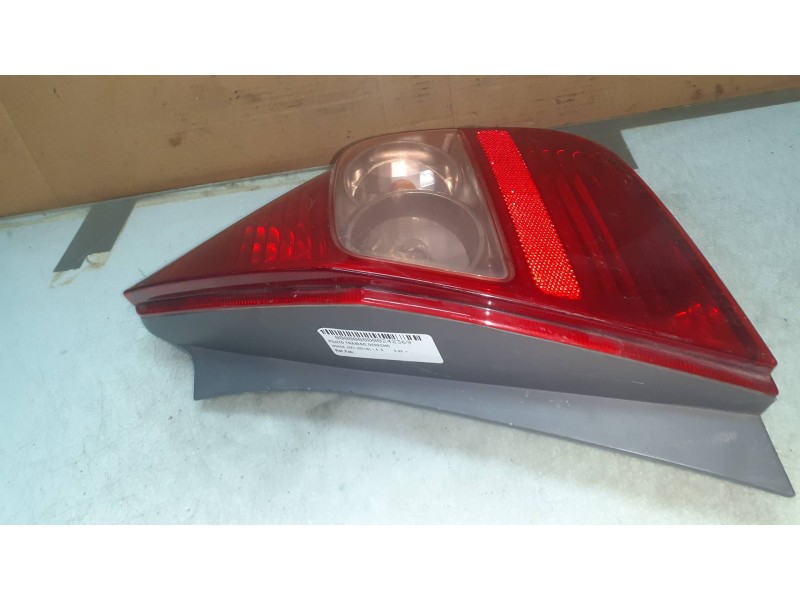 Recambio de piloto trasero derecho para honda jazz (gd1/5) 1.4 s referencia OEM IAM   