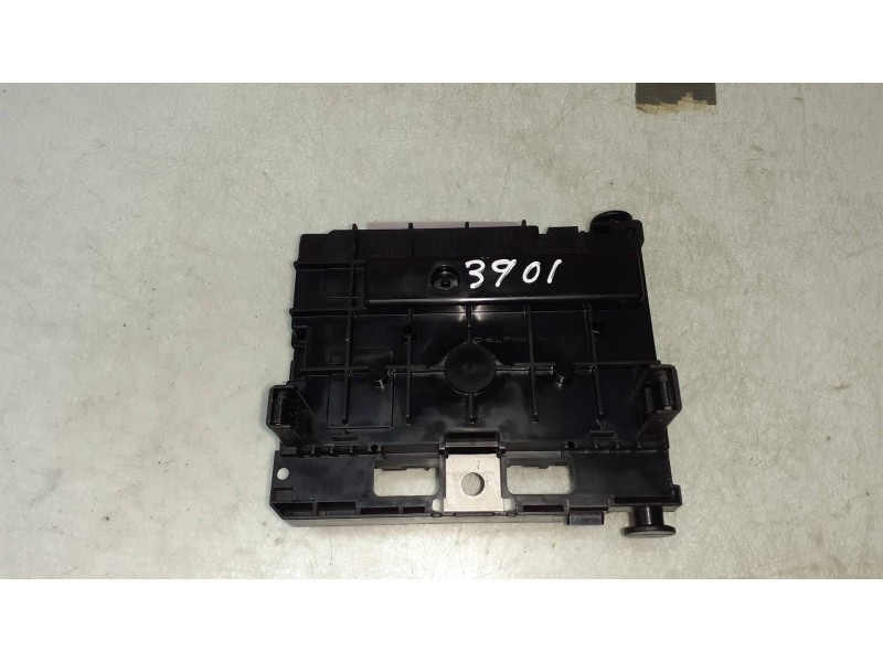 Recambio de caja reles / fusibles para citroen c2 furio referencia OEM IAM 9659741780 BSM L03 DELPHI