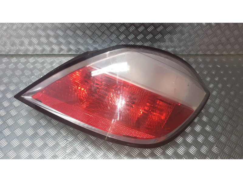 Recambio de piloto trasero derecho para opel astra h ber. cosmo referencia OEM IAM 342691834 24451837 159732