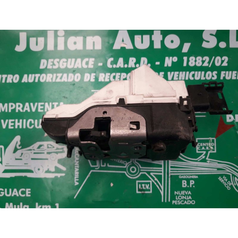 Recambio de cerradura puerta delantera izquierda para peugeot 308 sw confort referencia OEM IAM 567148 A01514 2308N1318J7