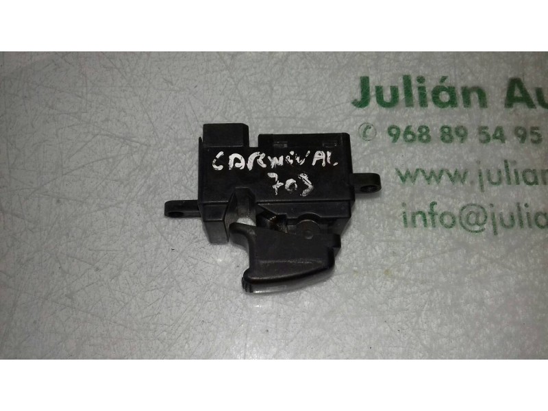 Recambio de mando elevalunas trasero derecho para kia carnival ii 2.9 cdri ex referencia OEM IAM   