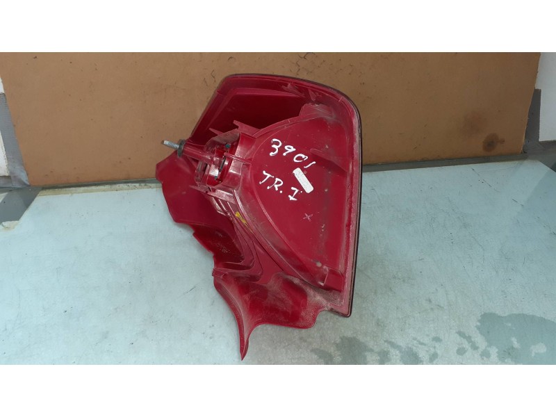 Recambio de piloto trasero izquierdo para citroen c2 furio referencia OEM IAM 79998D 3CKX13405 