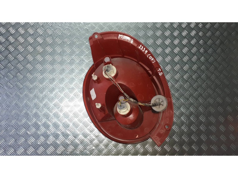 Recambio de piloto trasero derecho para chevrolet matiz s referencia OEM IAM 300412R  