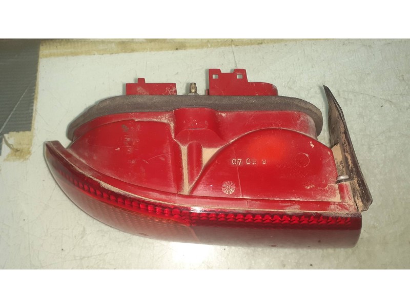 Recambio de piloto trasero izquierdo para alfa romeo 156 (116) 1.9 jtd progression referencia OEM IAM 29049006  