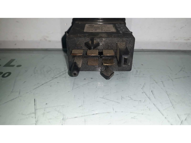 Recambio de interruptor para volkswagen passat berlina (3b3) advance referencia OEM IAM 3B0959621C  LUNA TERMICA
