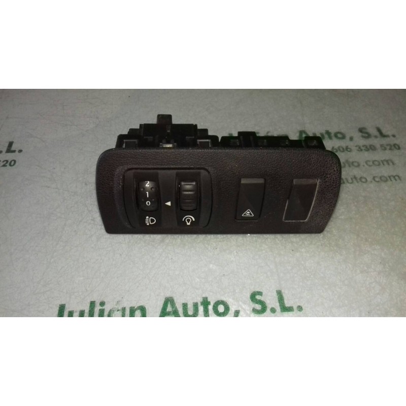 Recambio de mando luces para renault megane iii berlina 5 p dynamique referencia OEM IAM 88020009  