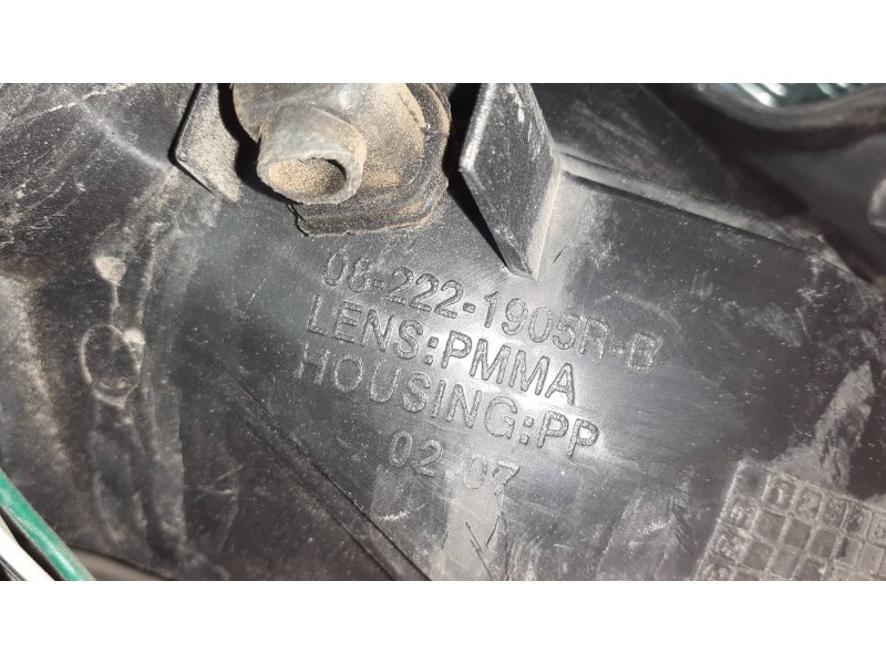 Recambio de piloto trasero derecho para daewoo matiz cd referencia OEM IAM 012221905RR  082221905RB